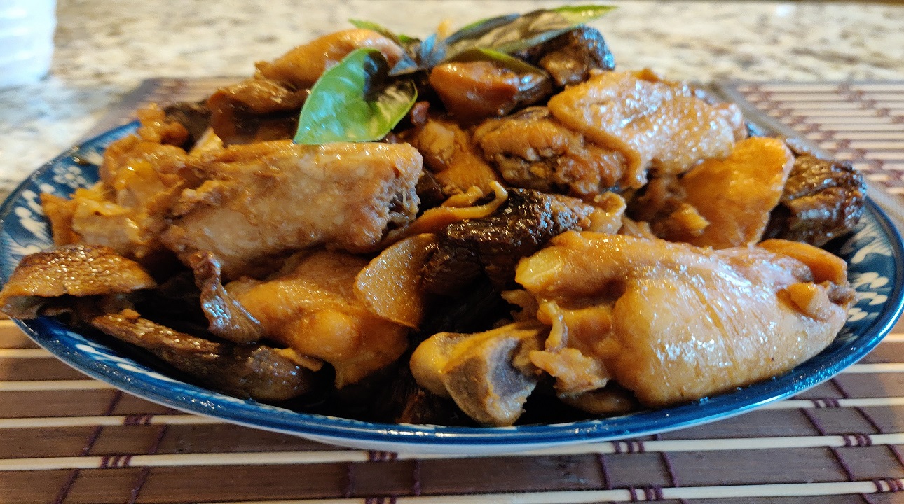 小鸡炖蘑菇