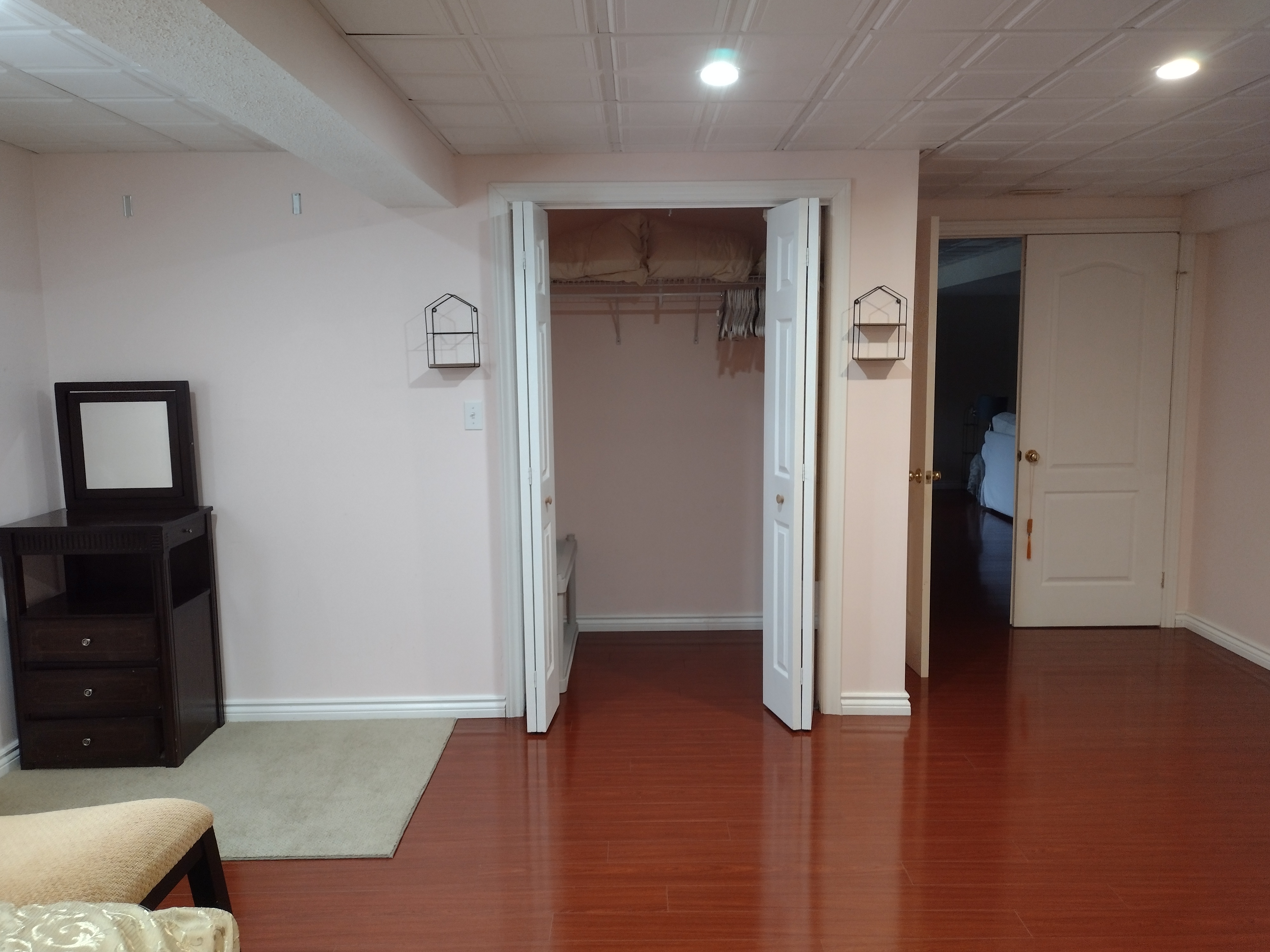 room scene 3.jpg