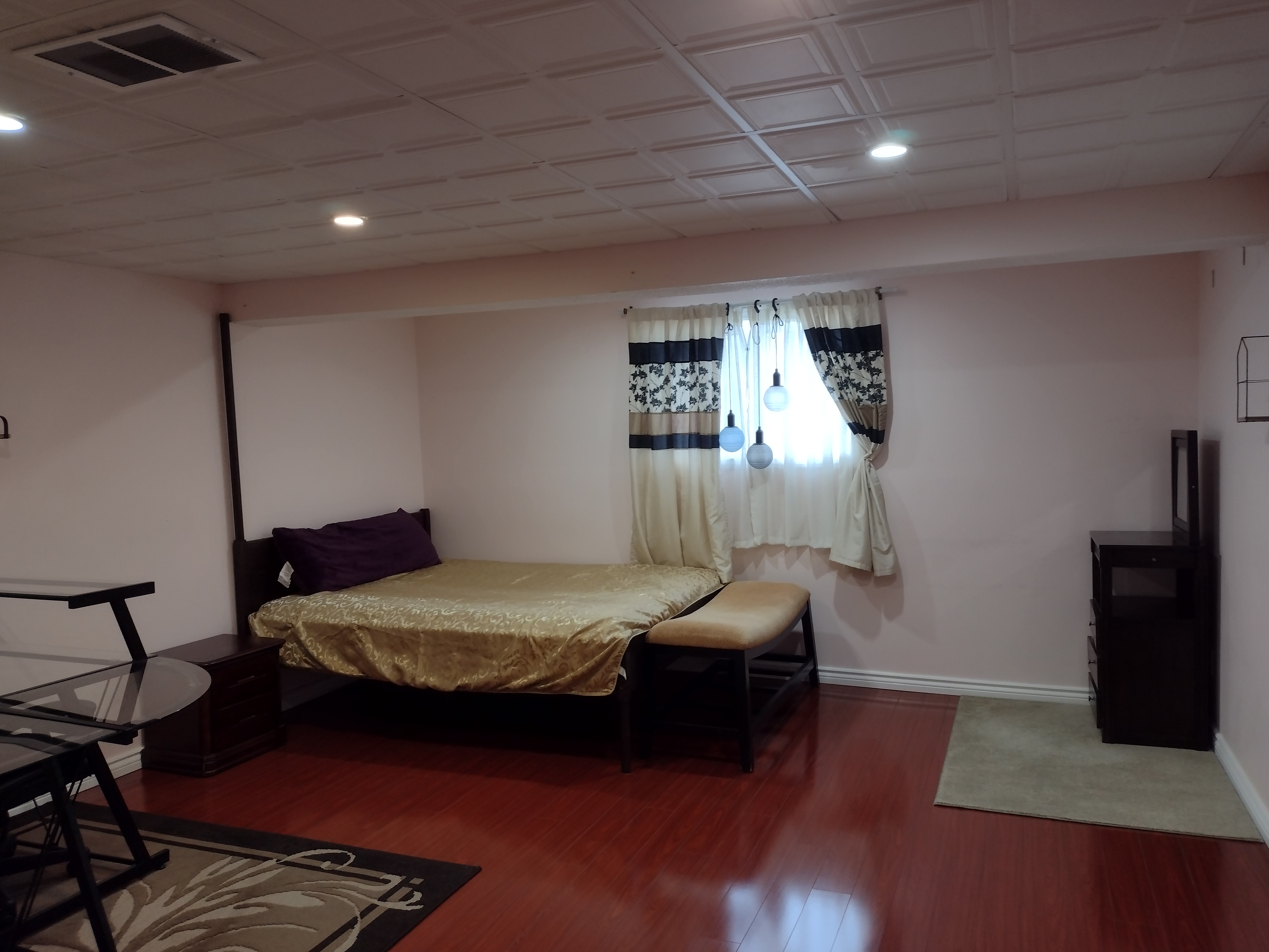 Room scene 2 - 複製.jpg